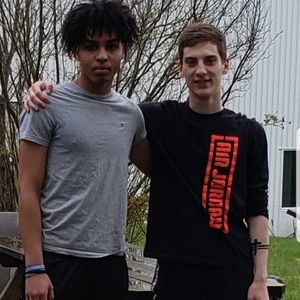 Meet your Posher, Ethan